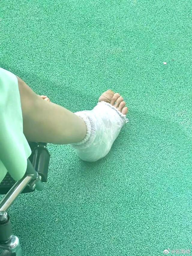 做指甲多少钱一次-美甲价格五花八门，为何不能统一？做指甲就是为了开心和美