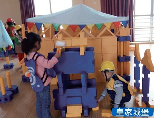 大班搭建区游戏,大班建构区游戏的乐趣与成长之旅”
