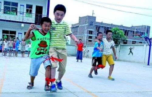 游戏绑腿跑,绑腿跑游戏体验记